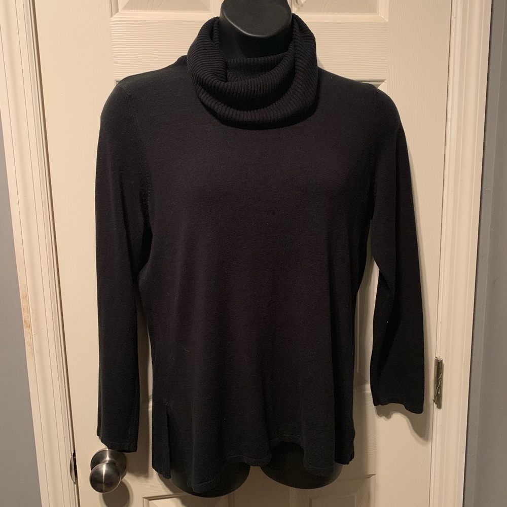 Cowl neck sweater - black